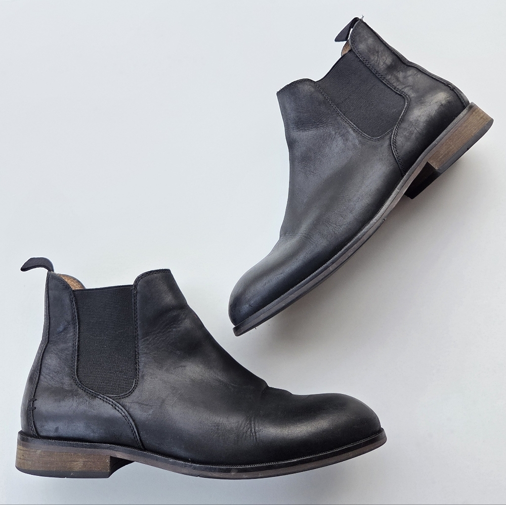 Rodd & Gunn Kingsview Road Chelsea Boot Black Nubuck Leather Size 43 Size 10
